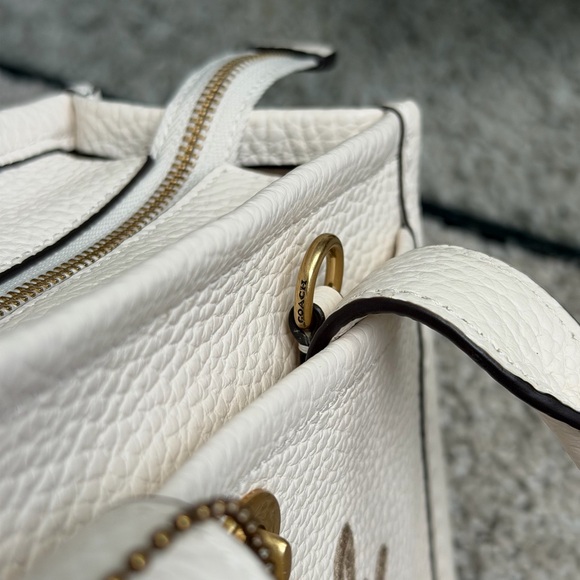 Coach Cargo Tote 20 Bubble Leather Chalk - Picture 5 of 15